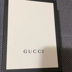 Toddler Gucci sneakers size 4